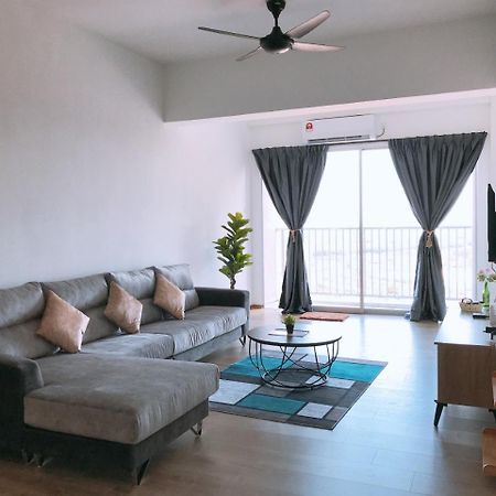 Traveler'S Homestay 旅人窝@ The Venus Sitiawan Kampong Lumut Kiri ภายนอก รูปภาพ