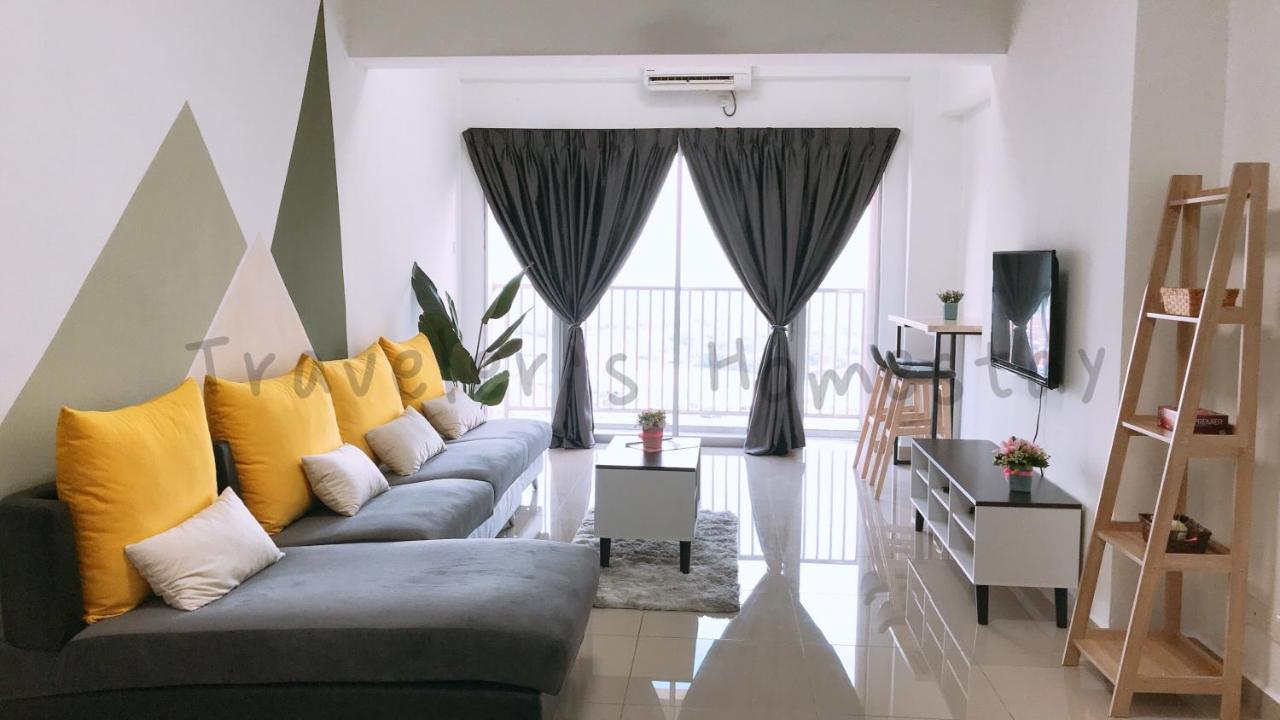Traveler'S Homestay 旅人窝@ The Venus Sitiawan Kampong Lumut Kiri ภายนอก รูปภาพ