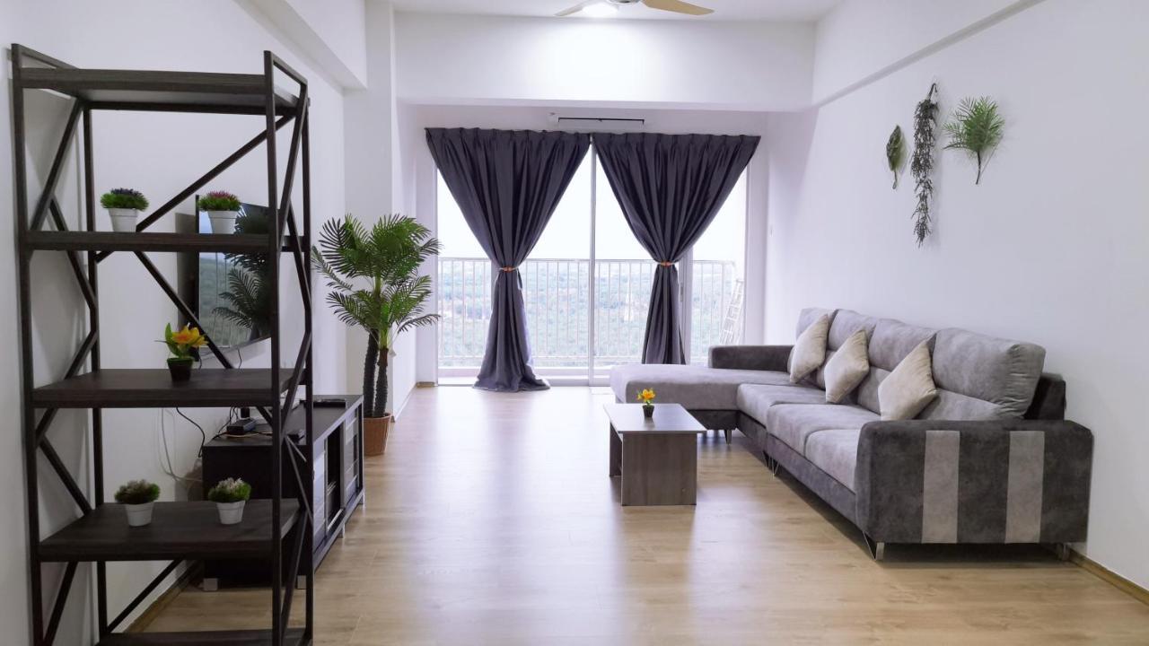 Traveler'S Homestay 旅人窝@ The Venus Sitiawan Kampong Lumut Kiri ภายนอก รูปภาพ