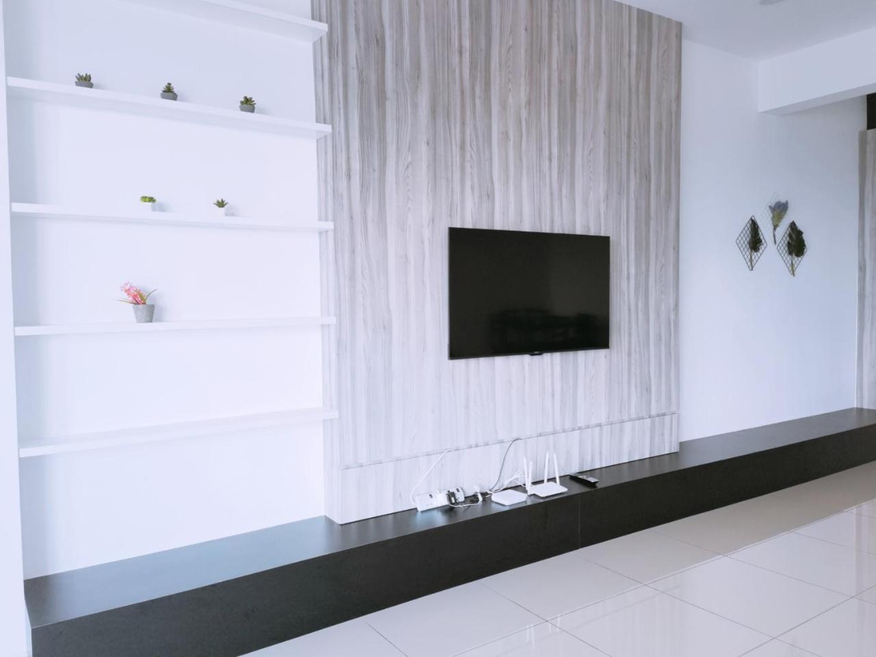 Traveler'S Homestay 旅人窝@ The Venus Sitiawan Kampong Lumut Kiri ภายนอก รูปภาพ